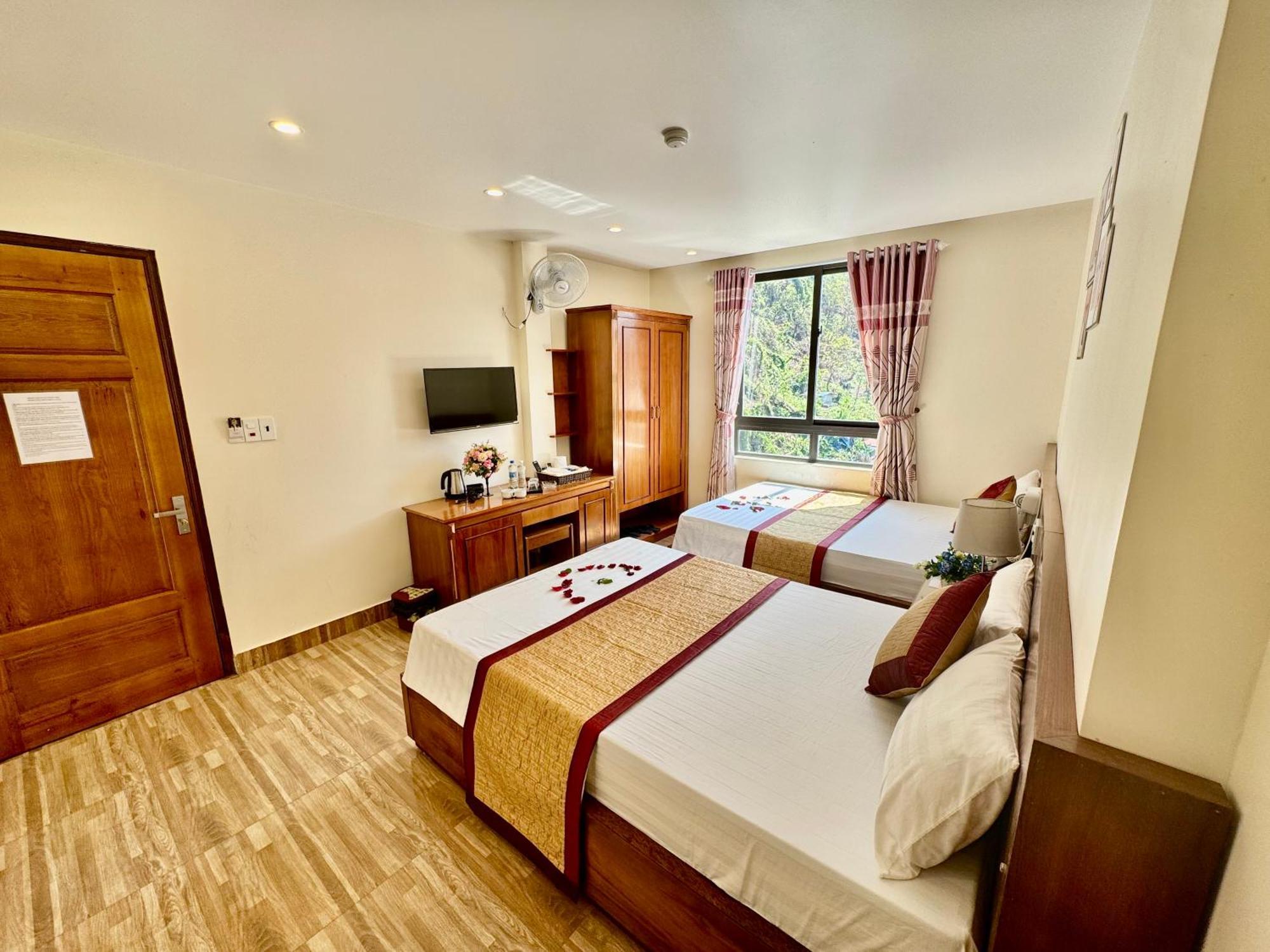 Thang Long Hotel Chan Chau Exterior foto